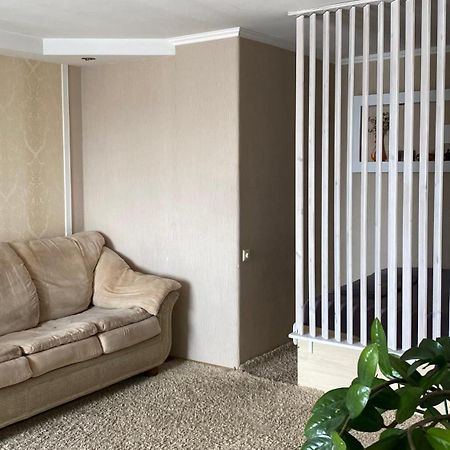 Cozy And Comfortable Apartment Tscherkassy Exterior foto