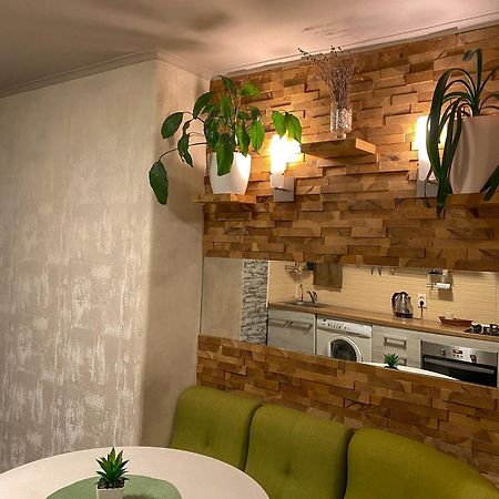 Cozy And Comfortable Apartment Tscherkassy Exterior foto